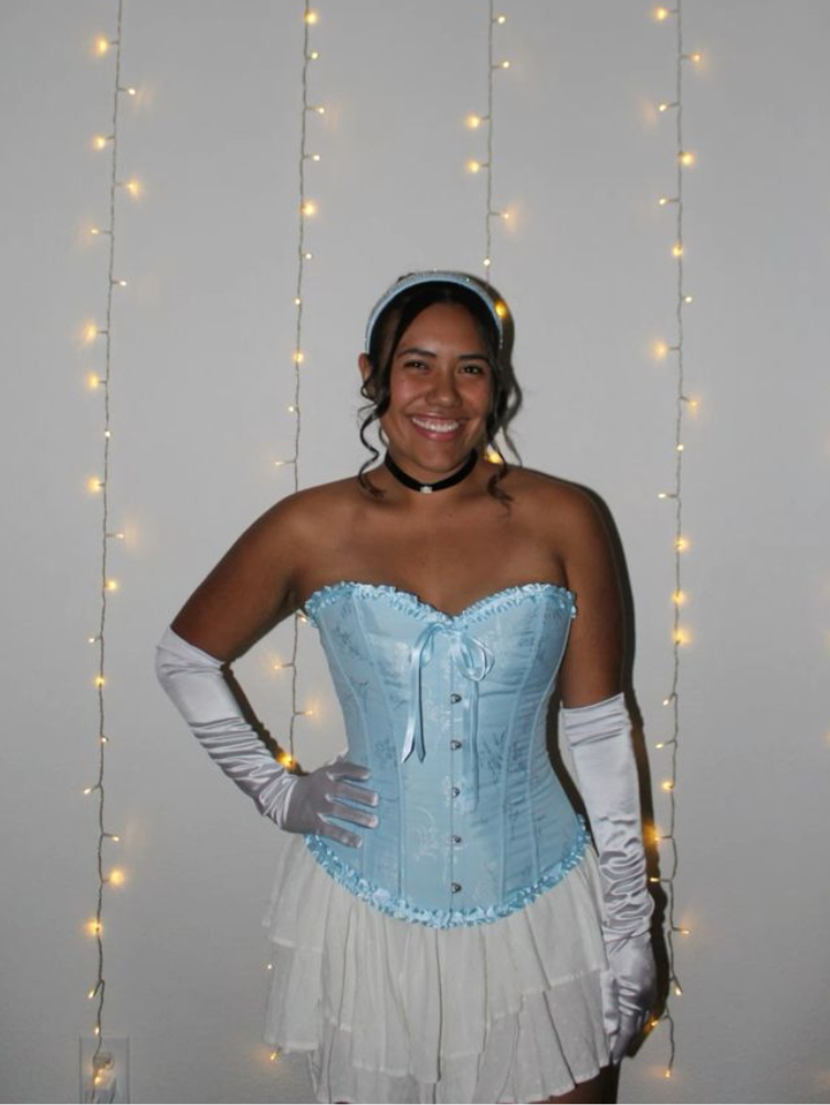 Conjunto: Espartilho Elegance Cinderela